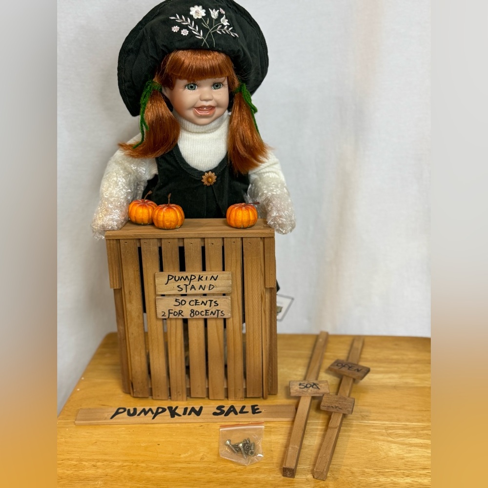 The Heritage Signature Collection “Becky’s Pumpkin Sale” Vintage Doll 18”